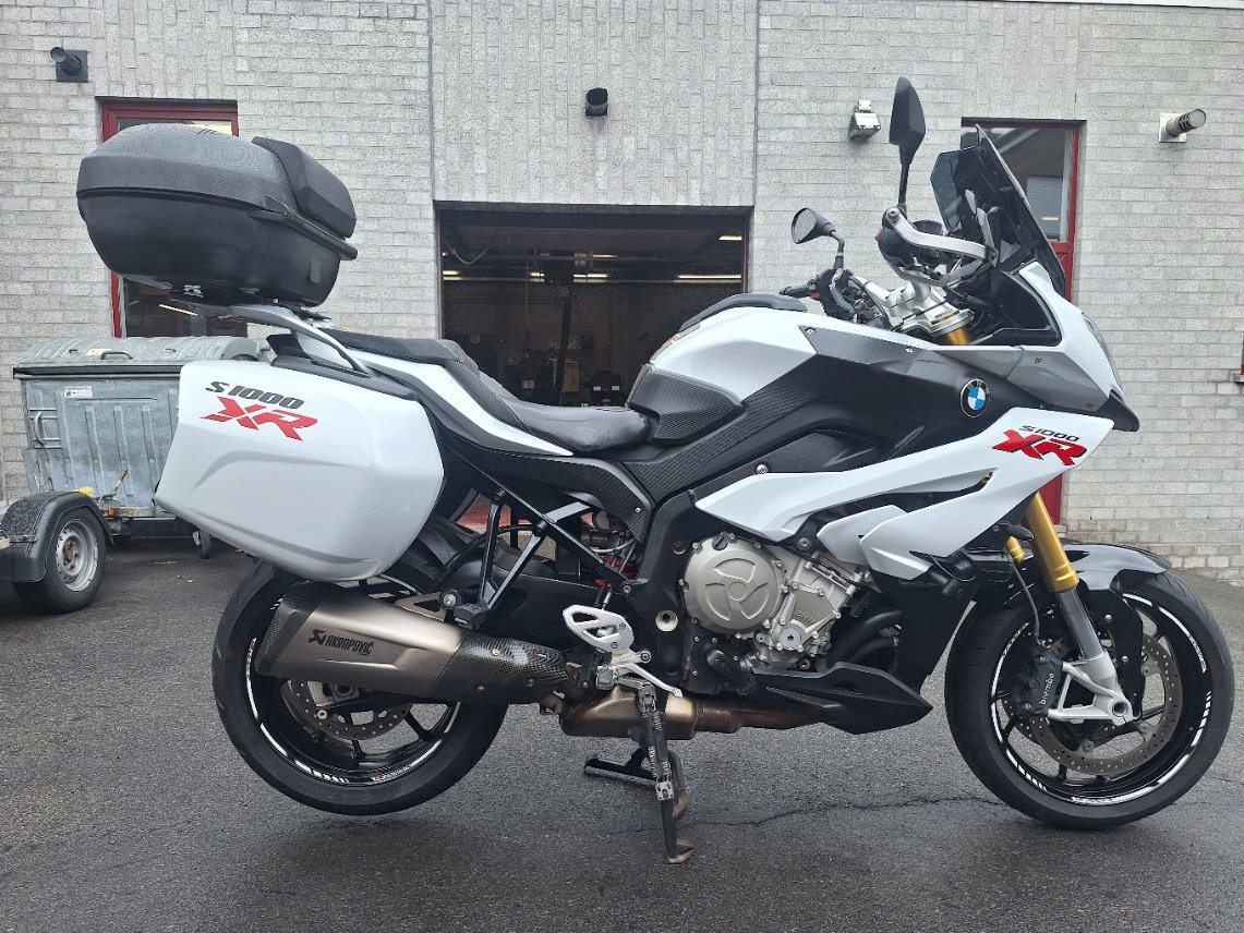 BMW S 1000 XR