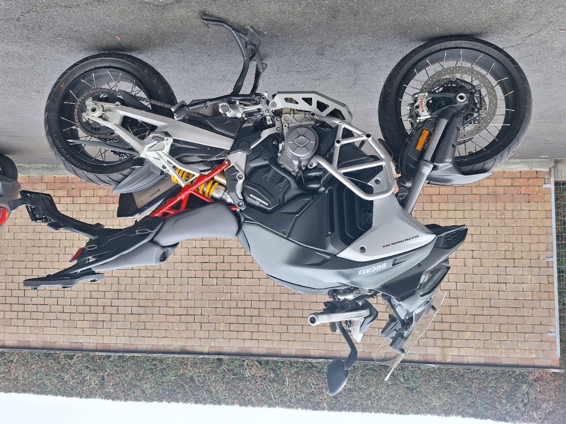Ducati multistrada V4 S
