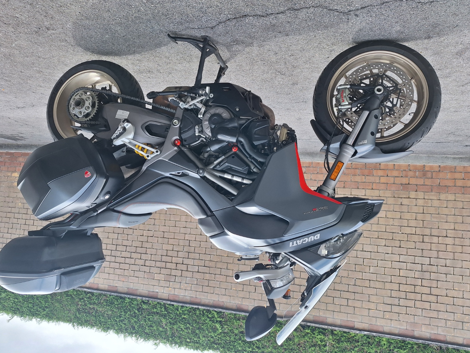 Ducati multistrada 1260 S